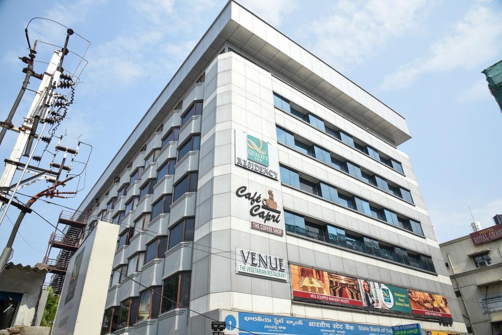 Quality Inn Residency Hyderabad Exterior photo
