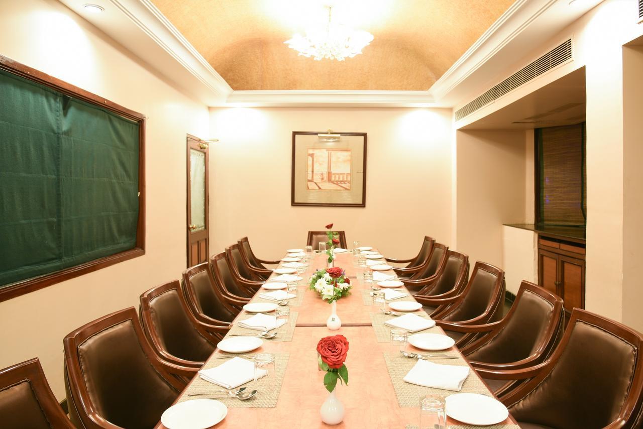 Quality Inn Residency Hyderabad Exterior photo