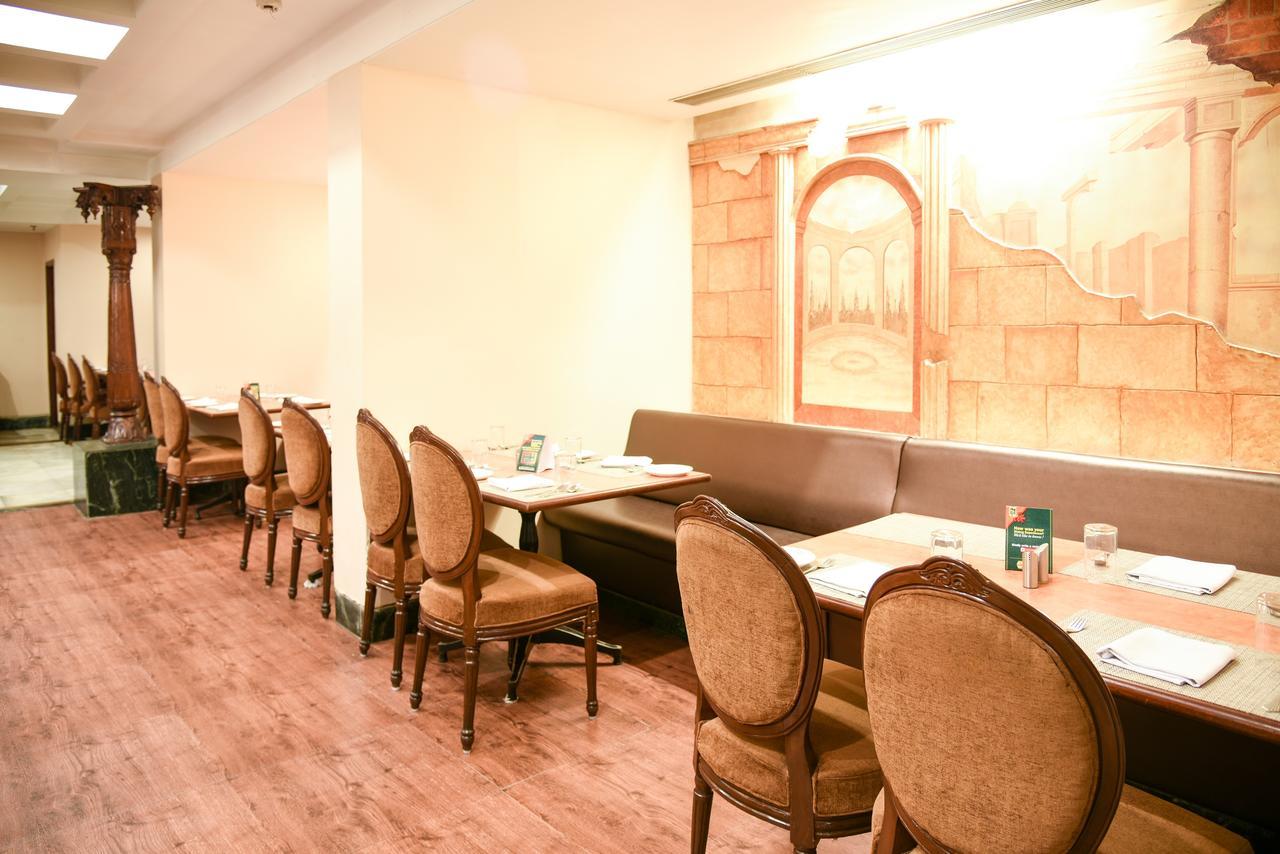 Quality Inn Residency Hyderabad Exterior photo