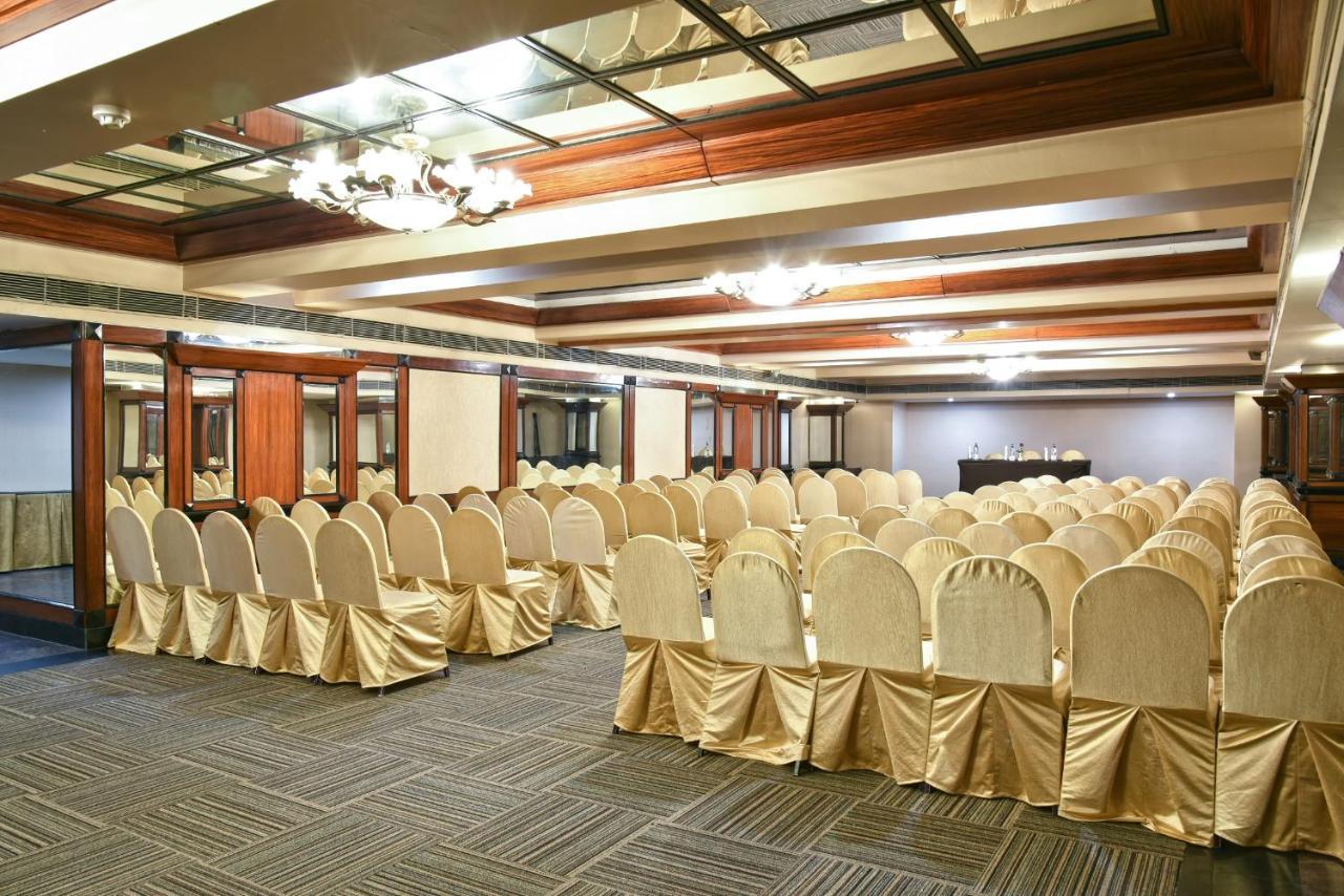Quality Inn Residency Hyderabad Exterior photo